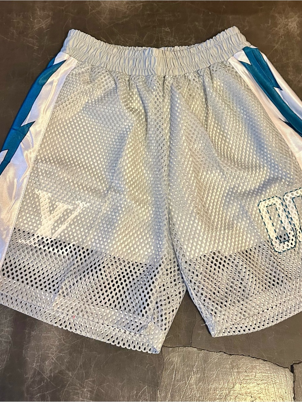 LV White and blue mesh set - Picture 3 of 5